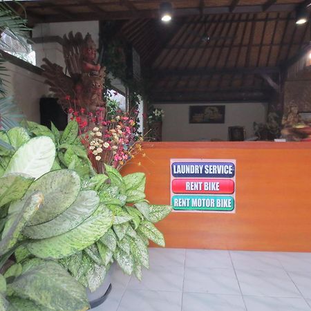 Putri Homestay Sanur Eksteriør bilde