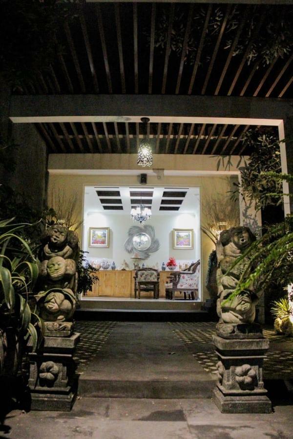 Putri Homestay Sanur Eksteriør bilde